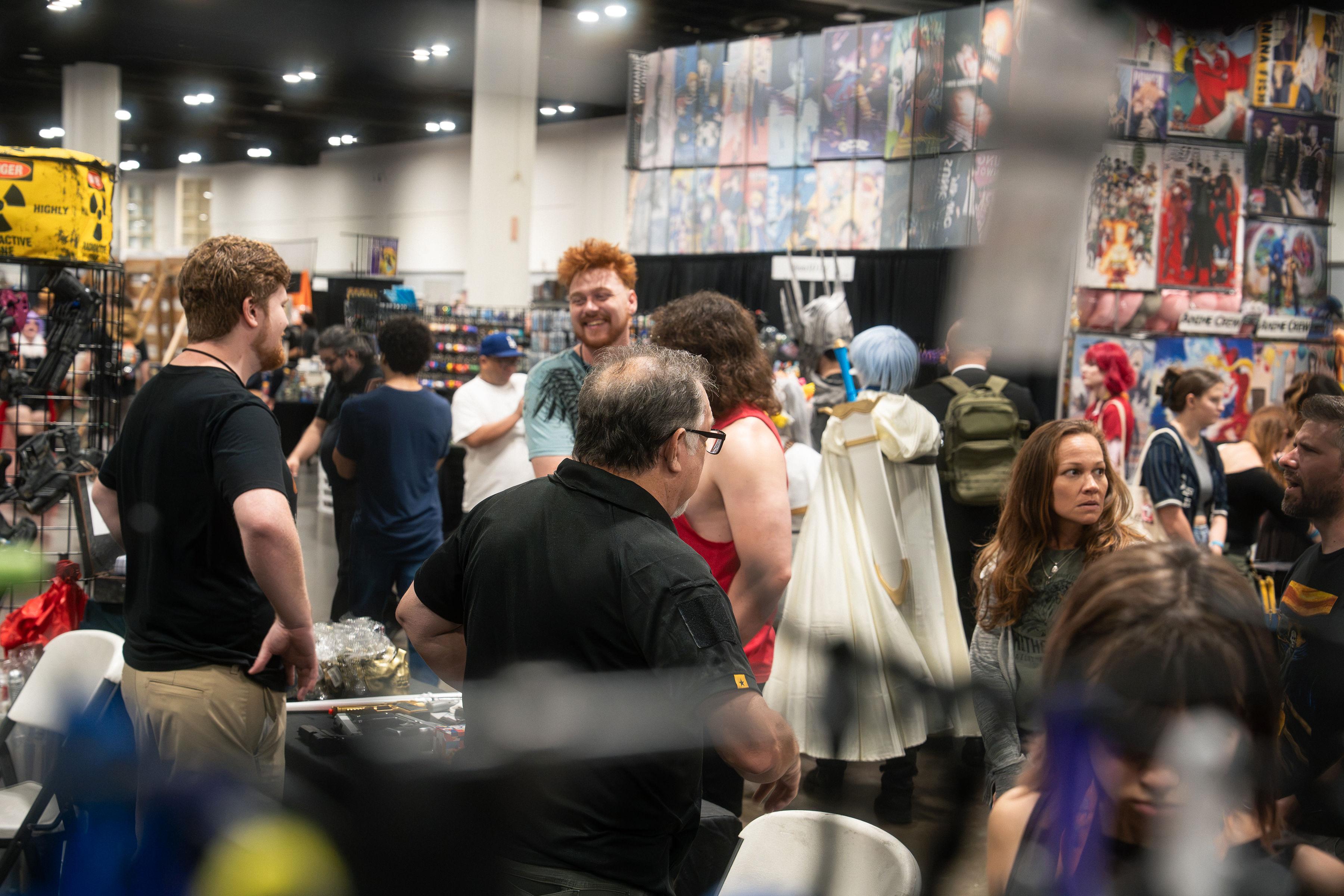 Kinora Studio — Tampa Bay Comic Con 2026 photography
