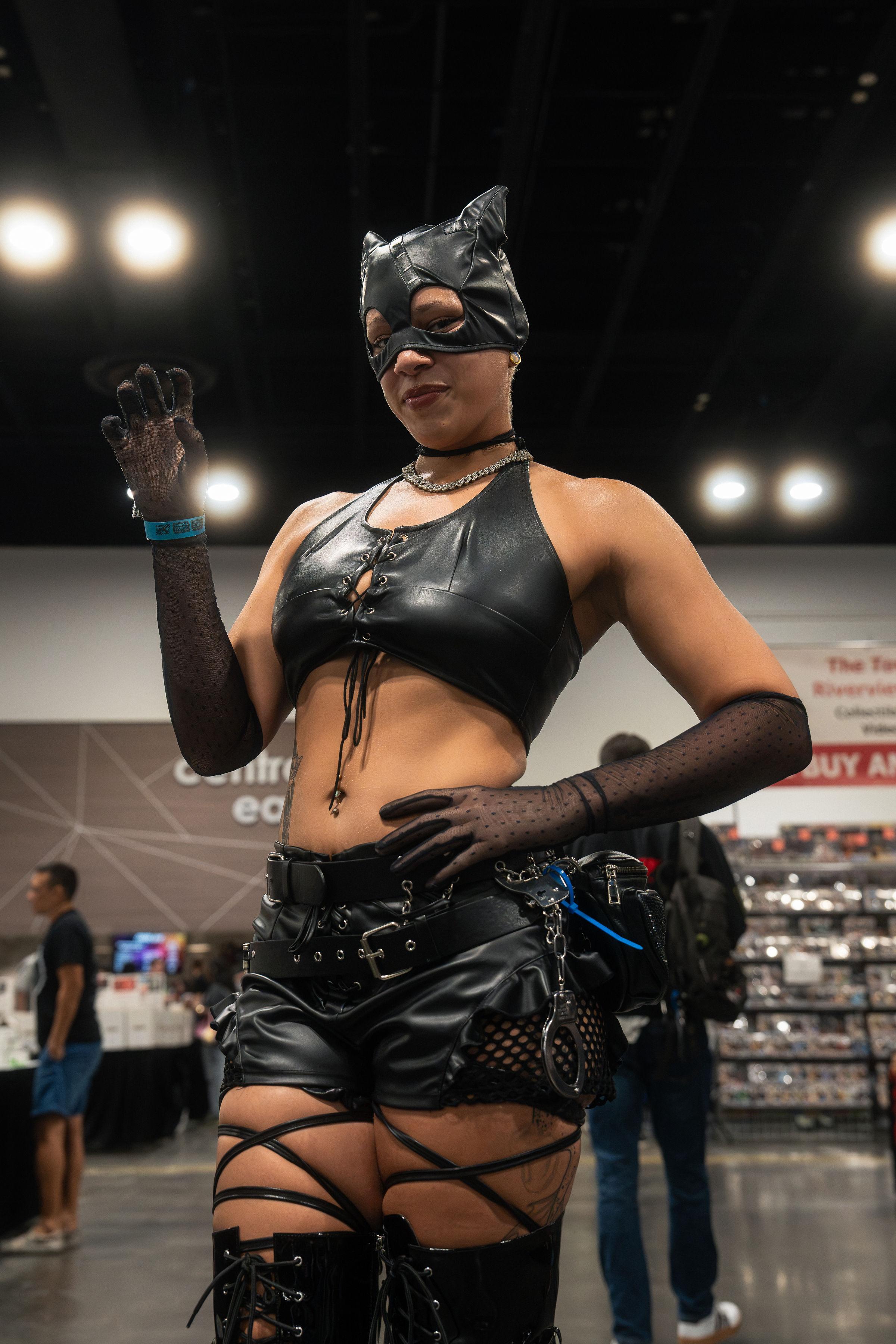 Kinora Studio — Tampa Bay Comic Con 2026 photography