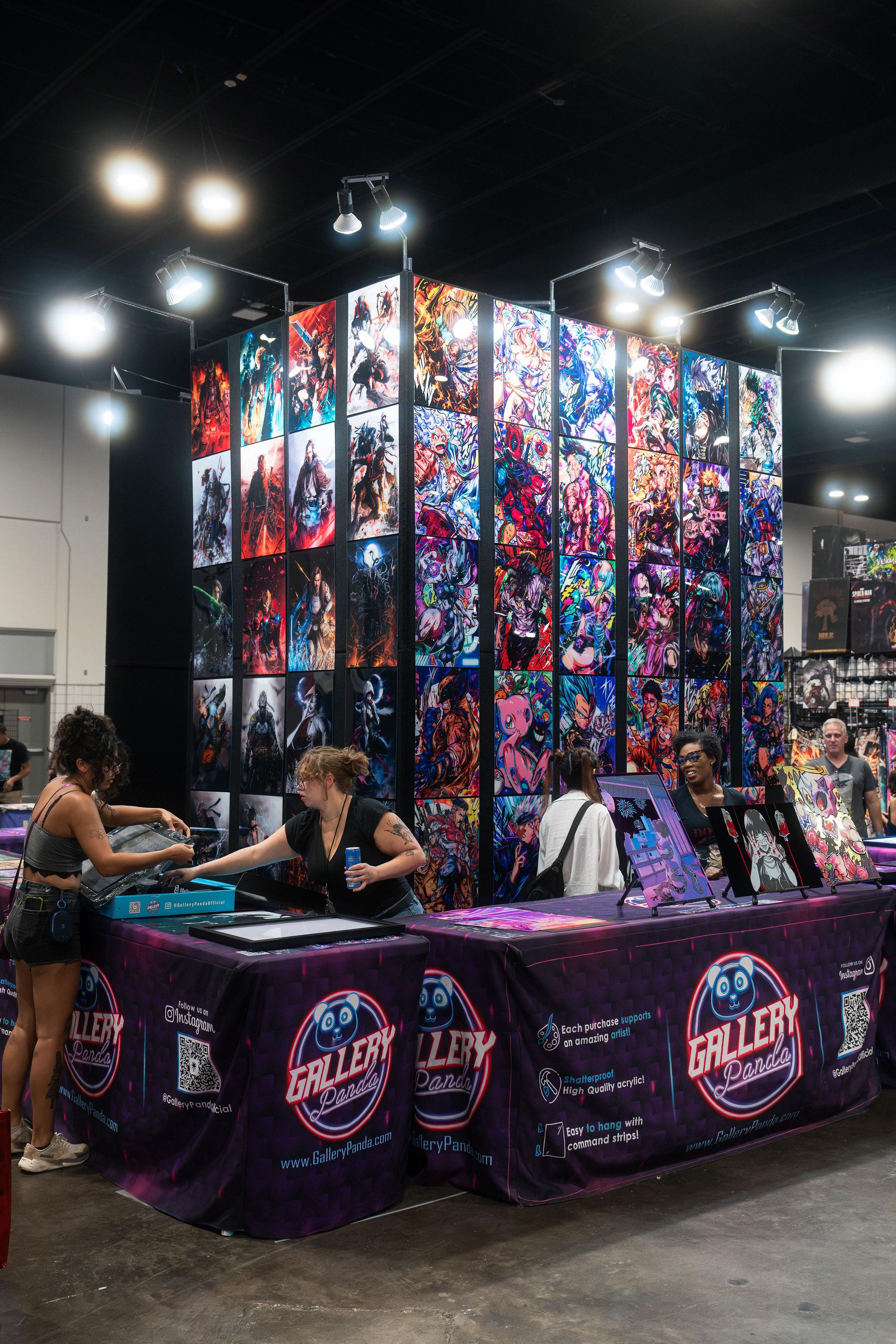 Kinora Studio — Tampa Bay Comic Con 2026 photography