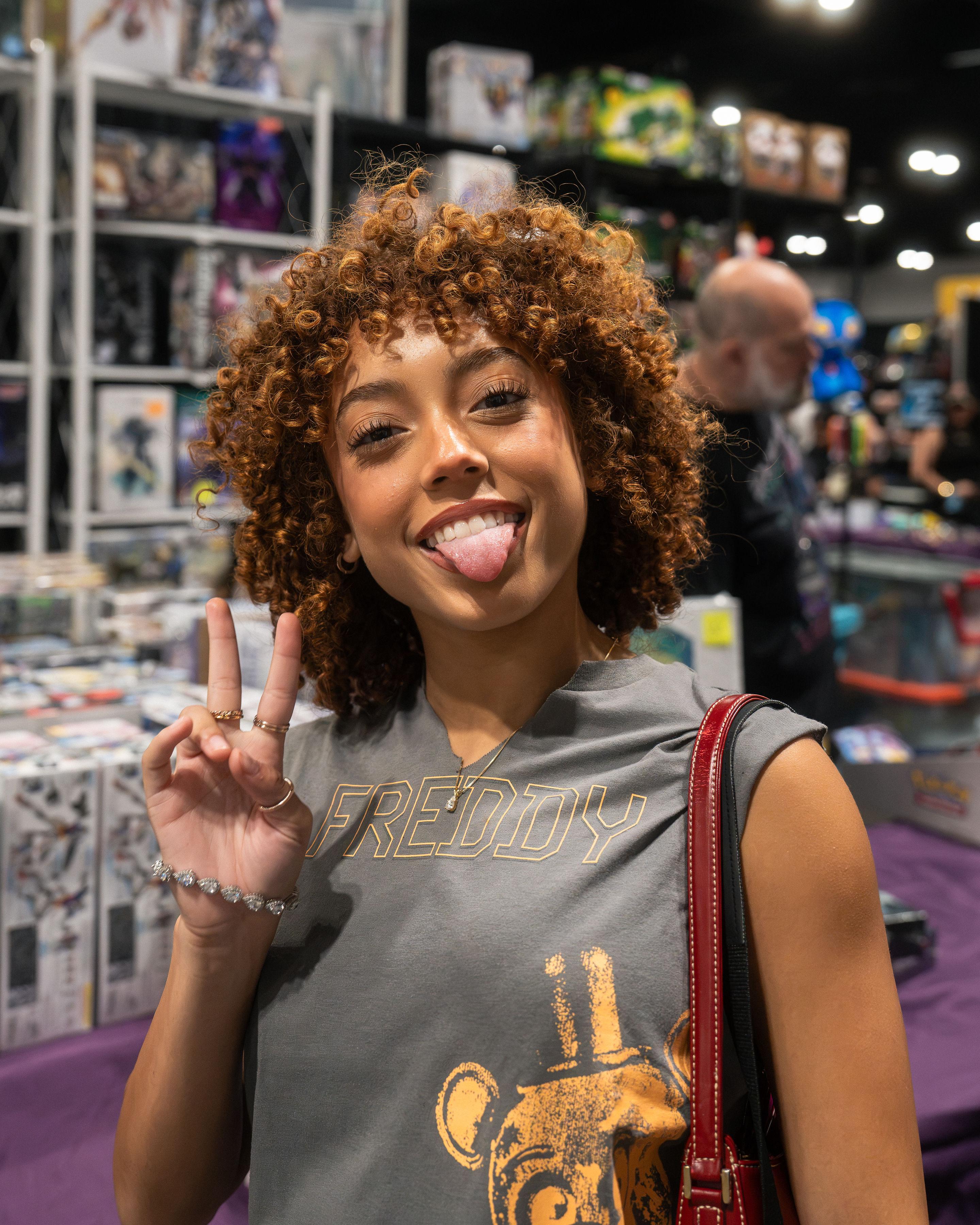 Kinora Studio — Tampa Bay Comic Con 2026 photography