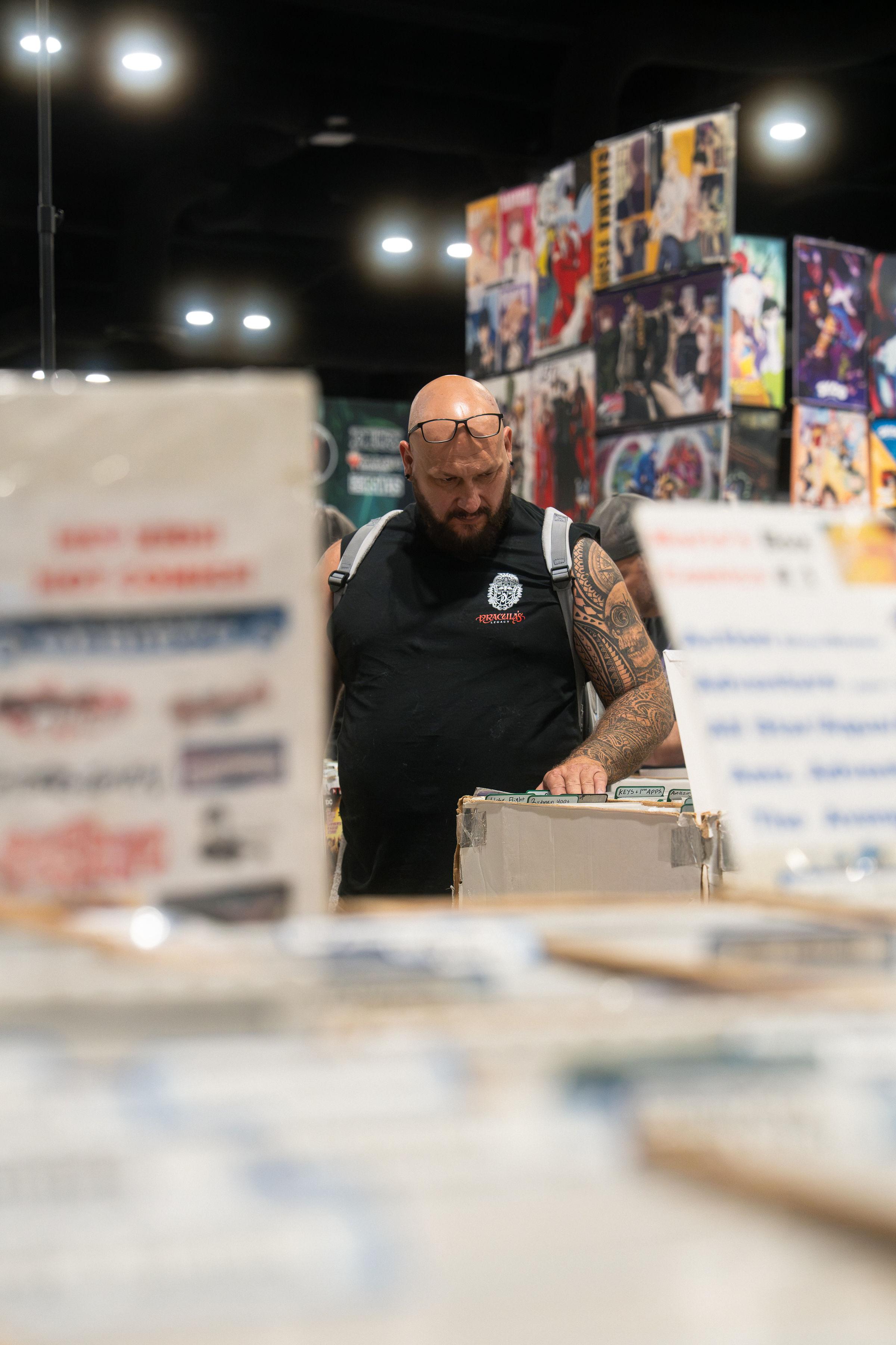 Kinora Studio — Tampa Bay Comic Con 2026 photography
