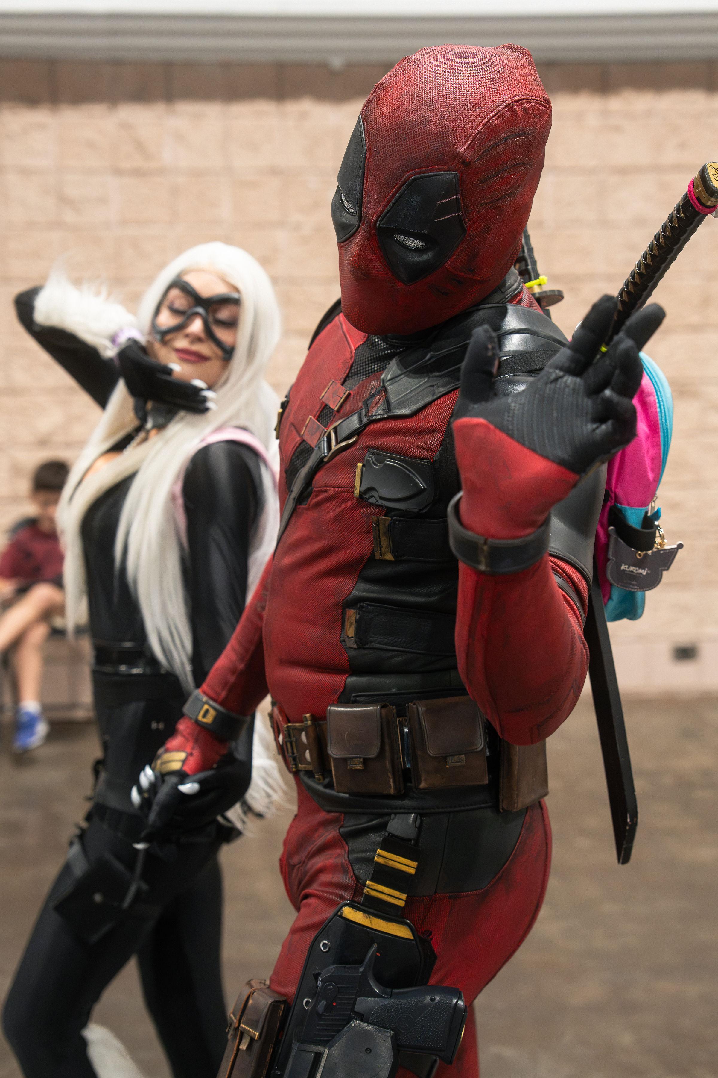 Kinora Studio — Tampa Bay Comic Con 2026 photography