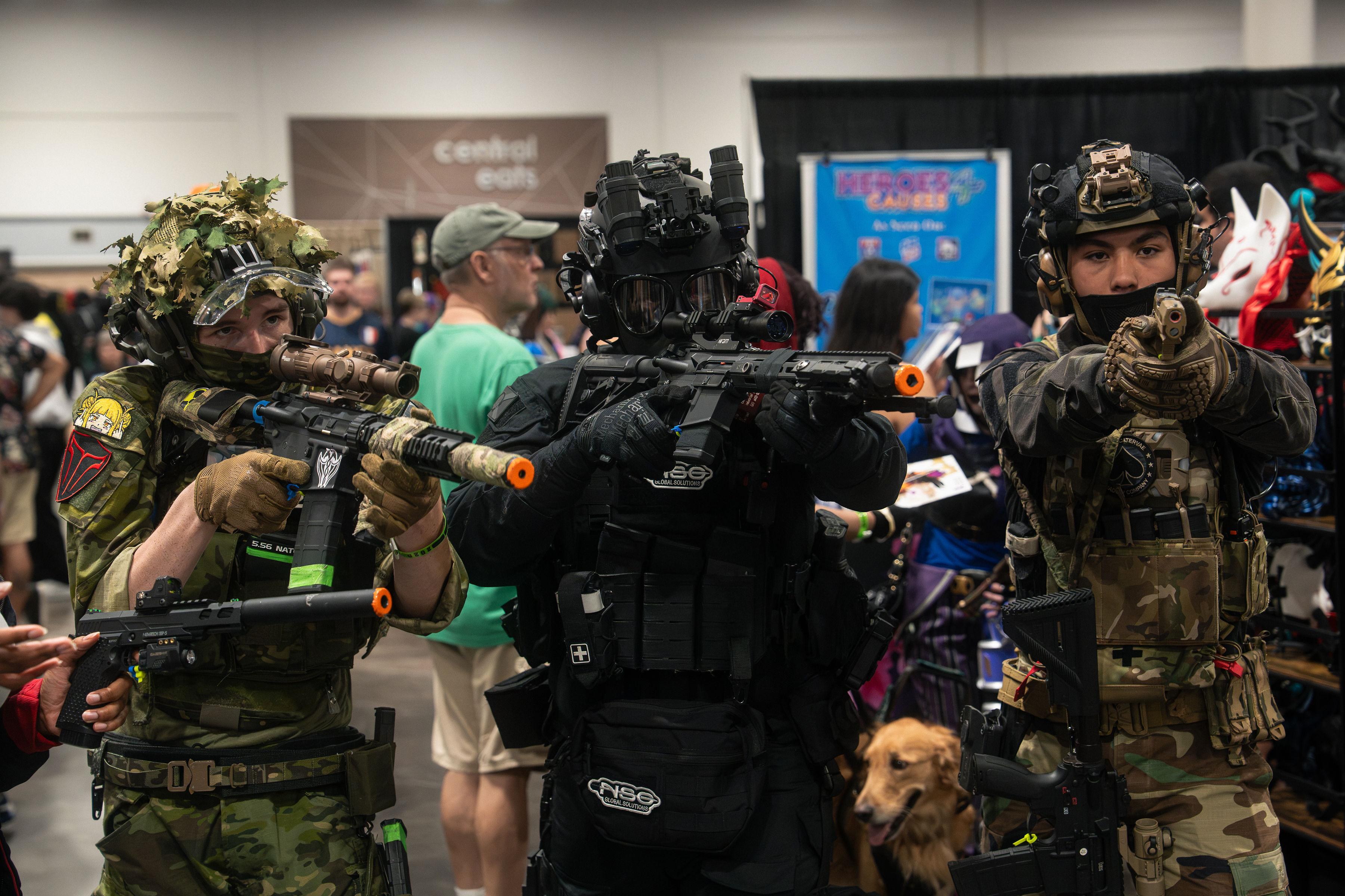 Kinora Studio — Tampa Bay Comic Con 2026 photography