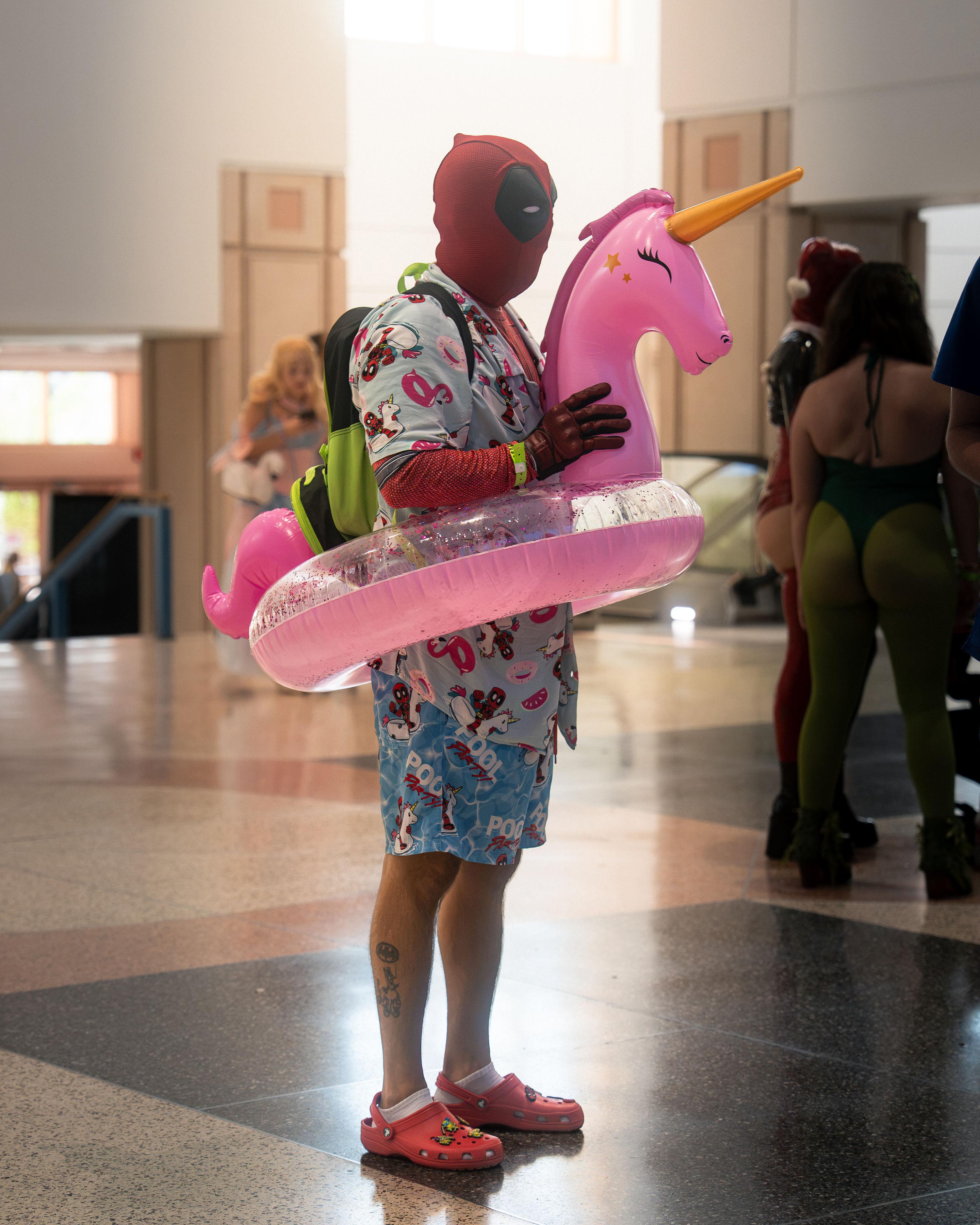 Kinora Studio — Tampa Bay Comic Con 2026 photography