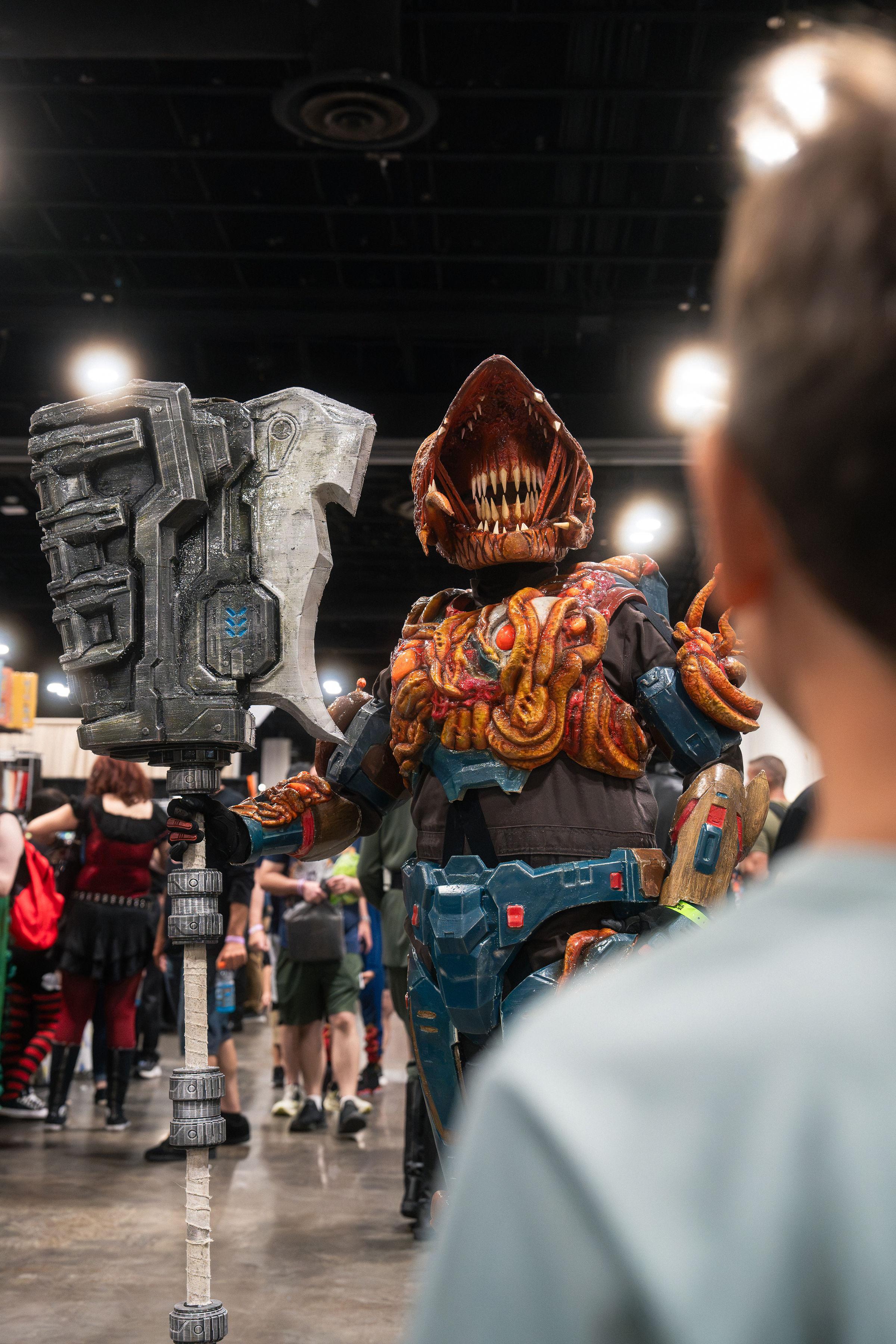 Kinora Studio — Tampa Bay Comic Con 2026 photography
