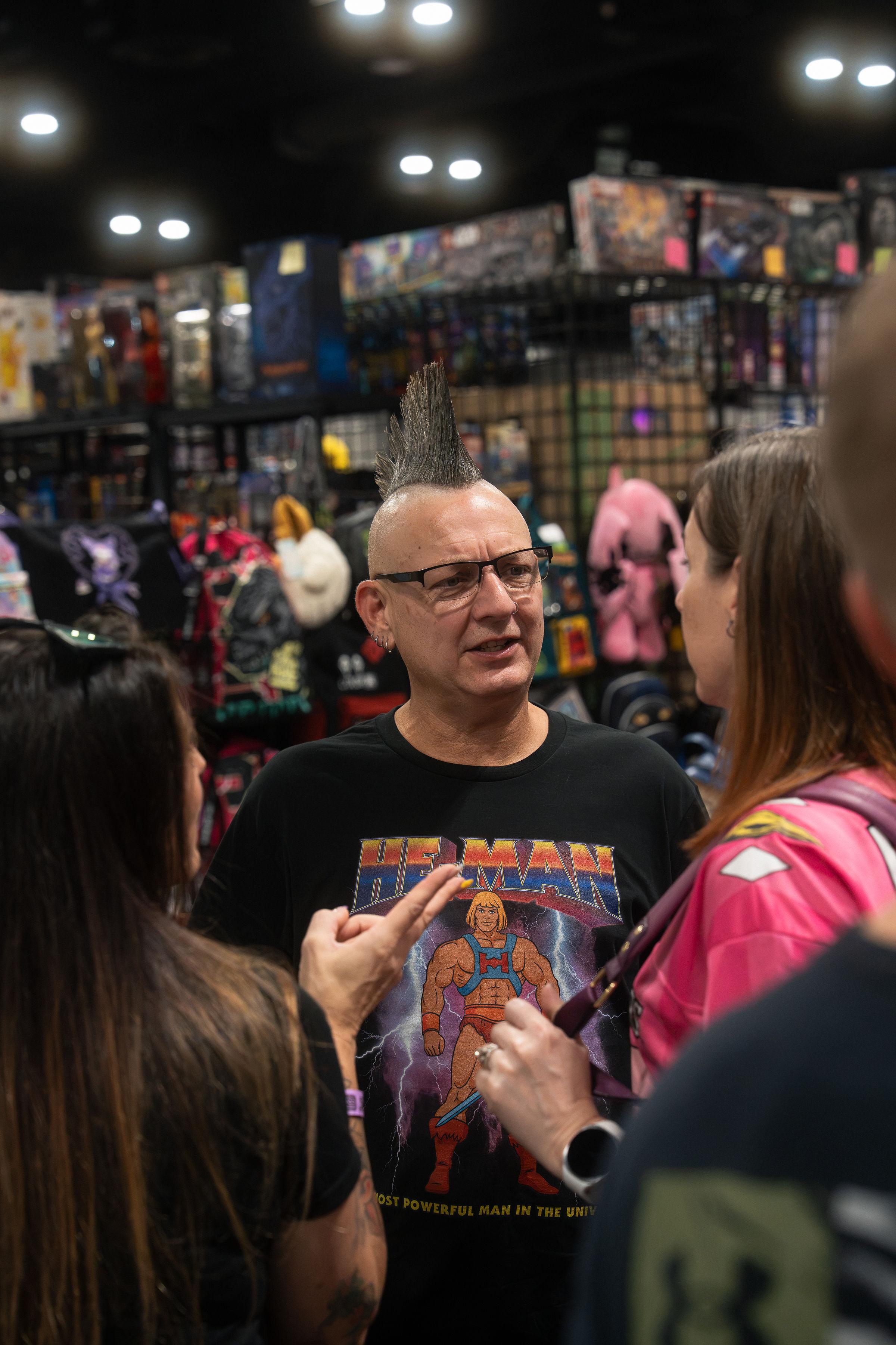 Kinora Studio — Tampa Bay Comic Con 2026 photography