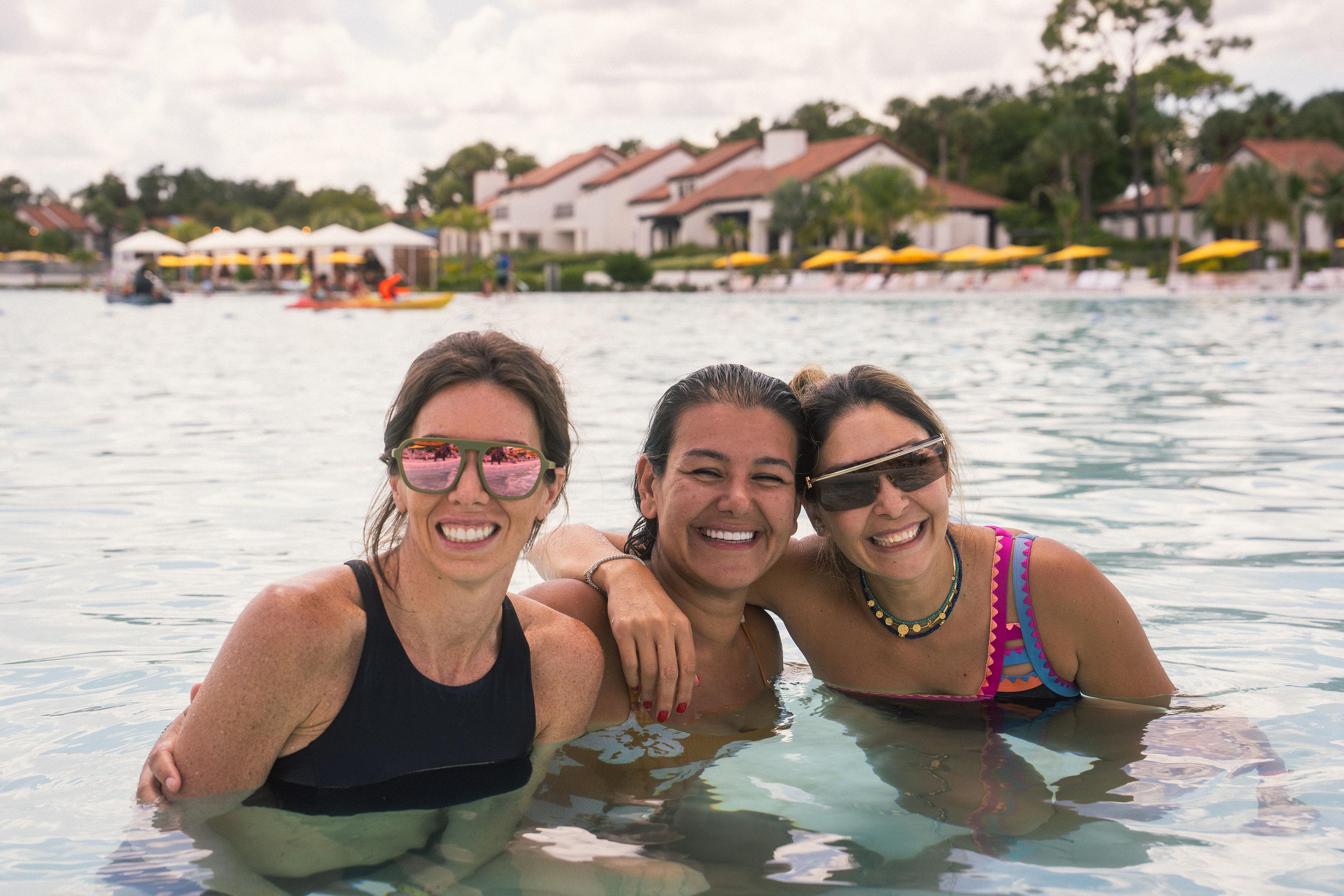 Kinora Studio — portrait, event, and lifestyle photography portfolio